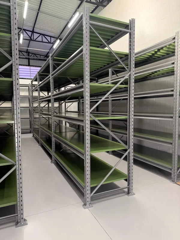 Vãos e níveis de mini porta paletes para volumes de movimentação manual